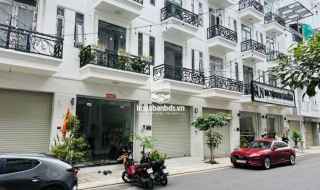 Thanh toán 30% nhận ngay nhà 4 lầu, Versatile Home MT Nguyễn Sơn 8x16m sổ hồng riêng có thang máy.