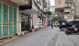 Cần bán nhà Thụy Khuê, gần trường Chu Văn An, ô tô sát cửa, 40m2 x 5T, hơn 5 tỷ