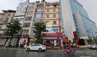 Chính chủ bán căn nhà mặt phố Hoàng Quốc Việt Cầu Giấy 82m2x6T nhỉnh 30 tỷ