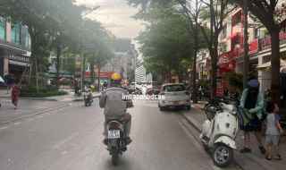CỰC HOT: Nhà mới phố Triều Khúc,Thanh Xuân 40m*5T,SĐCC,chỉ 3 bước ra Nguyễn Trãi.