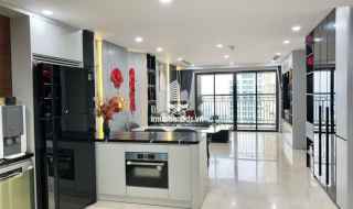 Chính chủ cần bán căn hộ góc 146m2 3pn 2wc tầng b19 tại d le roi soleil view sông hồng hồ tây