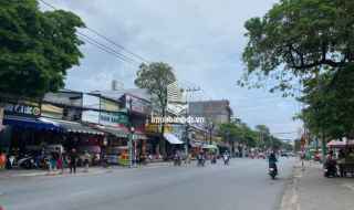 BÁN NHÀ MẶT TIỀN CHỢ - DÒNG TIỀN  20tr -40tr tháng.