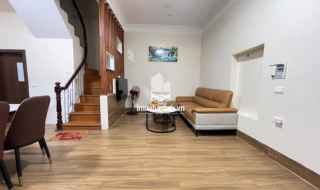 Bán  Nhà Định Công Thượng 30m2 4T 5m MT 6.95 tỷ Hoàng Mai NGÕ THÔNG THOÁNG_ VỊ TRÍ ĐẸP - Ô TÔ ĐỖ CỬA