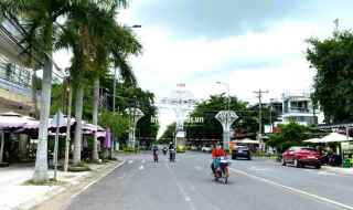 Bán lô đất đẹp KĐT Đông Tăng Long, 358m2 vuông vức, sổ riêng thổ cư, gần chợ, chỉ 13.8tỷ!