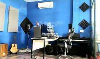 Nhà phố 92.5m2 - giá 13.6 tỷ - đang thu nhập mỗi tháng - đường D1, Q7