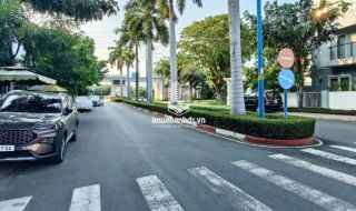 Dòng tiền 18 Triệu Tháng Nhà Phố KDC Mega Village Khang Điền – 3 Tầng Full Nội Thất. Giá Chỉ 10 Tỷ
