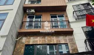 ✨ SIÊU PHẨM MẶT PHỐ HOÀNG CẦU VỊ TRÍ LÔ GÓC KIM CƯƠNG -  DIỆN TÍCH 100M NHÀ MỚI XÂY 5 TẦNG MẶT TIỀN