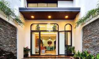 Bán nhà mặt phố Trần Sâm, Sơn Trà, Đà Nẵng. DT 180m2, 4 tầng, 10PN, Sổ Đỏ. Giá 20 tỷ. LH: 0932514255