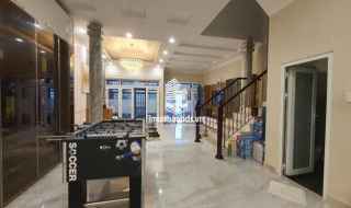 114m2 ngang 6.5m, hẻm thông Hai Bà Trưng, Q1, 4 tầng SHR, giá 28.5 tỷ, đầu tư kinh doanh hiếm