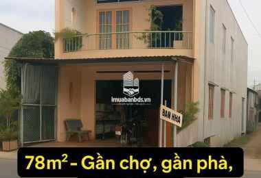 Bán nhà mặt phố.Nha 78m2.Gan chợ.Gan bên phà . Đường lớn thuận lợi kinh doanh.Gia 3 tỷ 500 tr