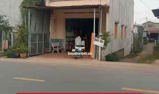 Bán nhà mặt phố.Nha 1 trệt 1 lâu.Gan chợ.Gan bên phà.Duong lớn thuận lợi kinh doanh.Gia 3 tỷ 500 tr