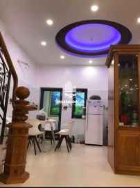 Bán nhà 4 lầu Nguyễn Văn Linh, Bình Hưng, Bình Chánh, hẻm xe hơi lớn
