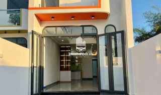 Bán nhà 3PN gần Nguyễn Chí Thanh TP Thủ Dầu Một, đường nhựa 7m, sổ hồng riêng, sân ô tô