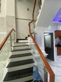 Bán nhà 8x20m 3 lầu có 10 căn hộ cho thuê ở Nguyễn Văn Tạo Nhà Bè