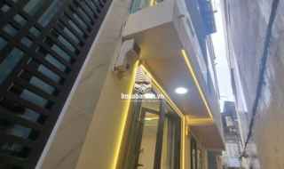 Chỉ 5 tỷ mua được căn nhà ngay trung tâm 126A/1 Nguyễn Cư Trinh Q1