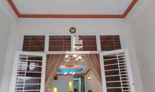Bán nhà 3 x 20m 2 lầu hẻm xe hơi thông Nhiêu Tứ P7 Phú Nhuận 