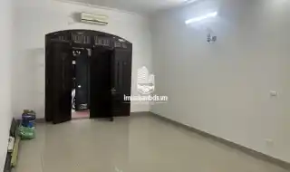 Bán nhà chia lô căn góc đẹp khu ĐTM Định Công, làm văn phòng cty, hộ gia đình ở. Dt 90m2 * 4t, 36 tỷ