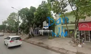 BÁN NHÀ MẶT ĐƯỜNG RỘNG, 4 Ô TÔ TRÁNH VỈA HÈ, PHÙ HỢP Ở, GIỮ TIỀN, 105M2, MT5.8, NHỈNH 2 TỶ
