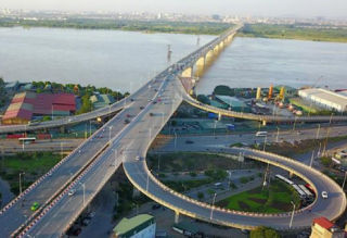 Yêu cầu đẩy nhanh tiến độ nhiều dự án giao thông lớn tại Hà Nội