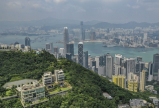 Dù thường xuyên xảy ra biểu tình, thị trường nhà ở Hồng Kông vẫn đắt nhất thế giới