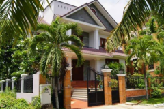 Nên trồng cây gì trước nhà và một số lời khuyên cần lưu ý